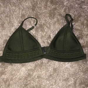 Triangl bikini top